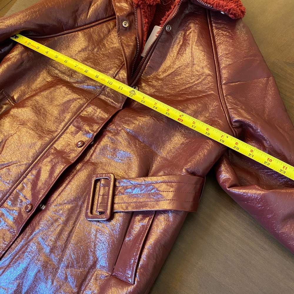🆕J.O.A Faux Fur Lined tie waist coat in burgundy - Picture 12 of 15